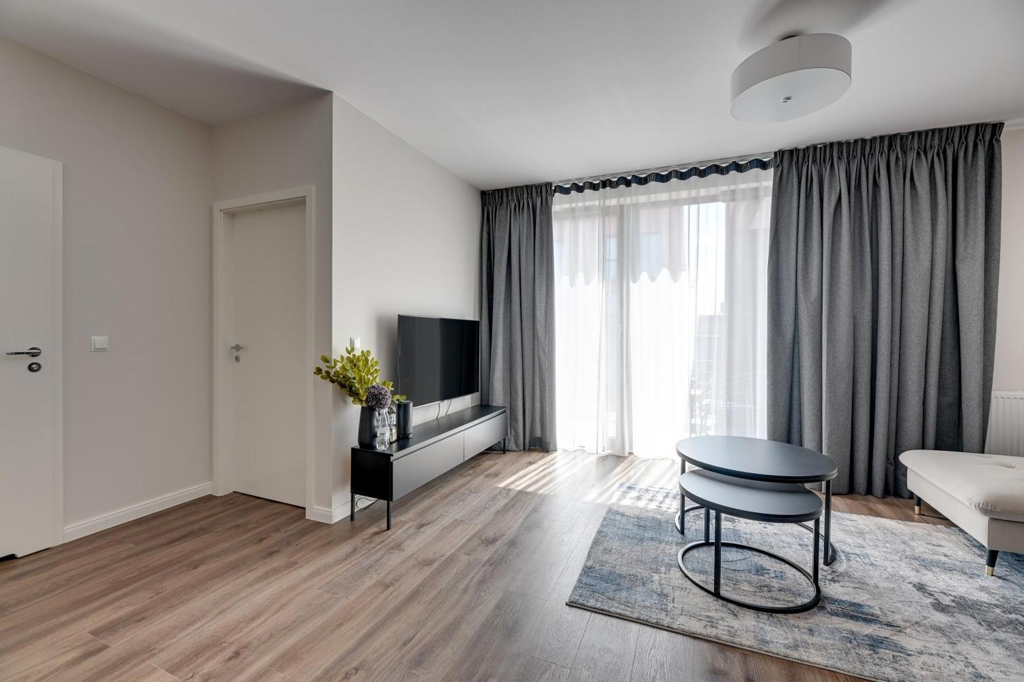 Scala 60K City Center Apartments With Parking By Lion Apartments 格但斯克 外观 照片