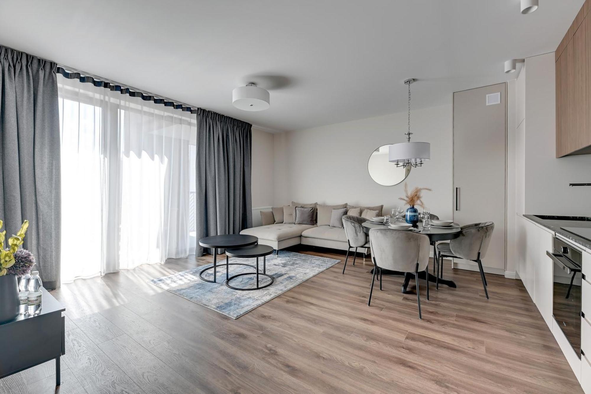 Scala 60K City Center Apartments With Parking By Lion Apartments 格但斯克 外观 照片