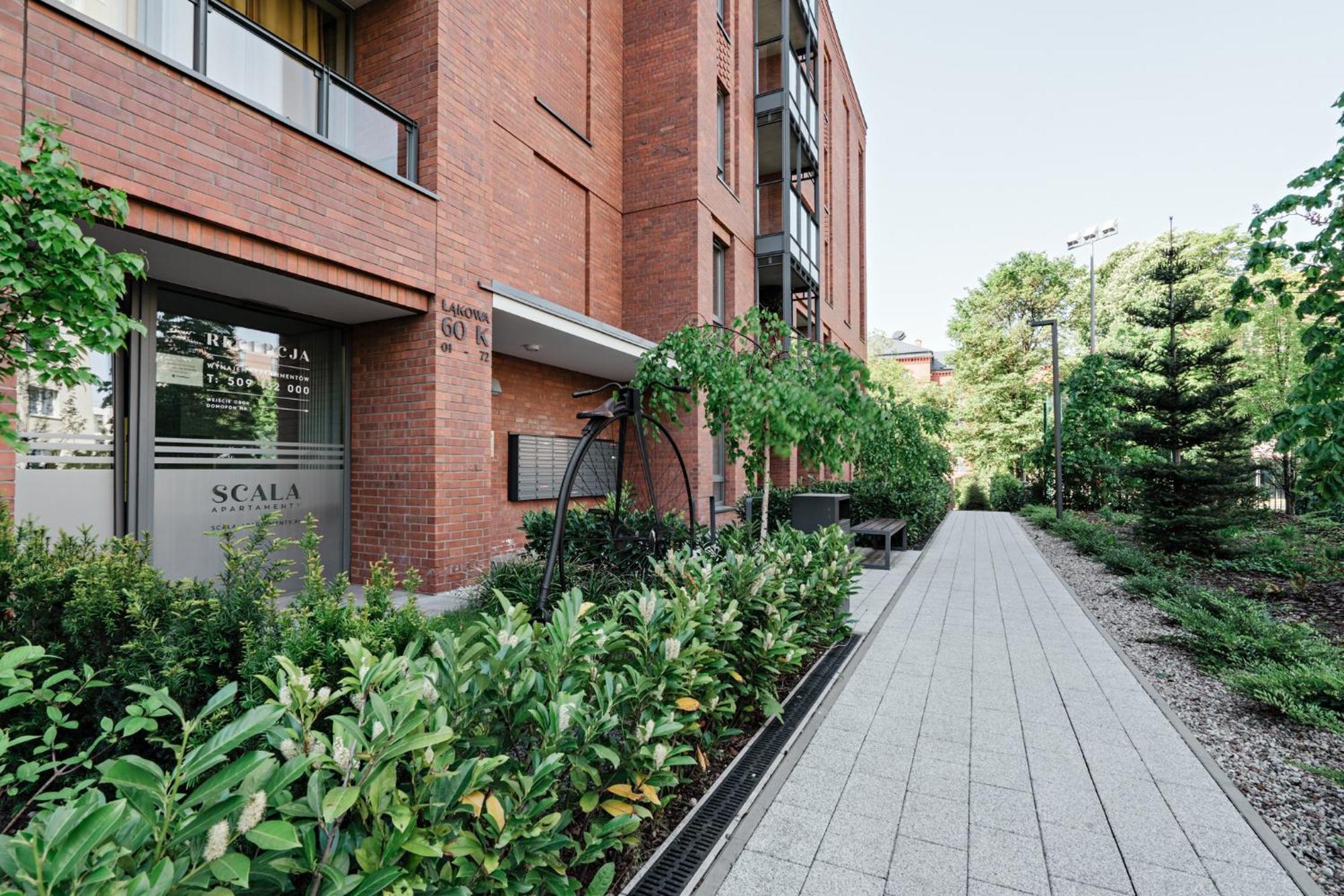 Scala 60K City Center Apartments With Parking By Lion Apartments 格但斯克 外观 照片